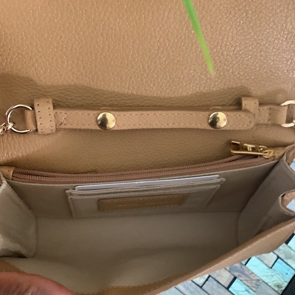 New Without SeeTag by Chloe  Hana Large Leather Wallet on a Chain - Picture 10 of 17